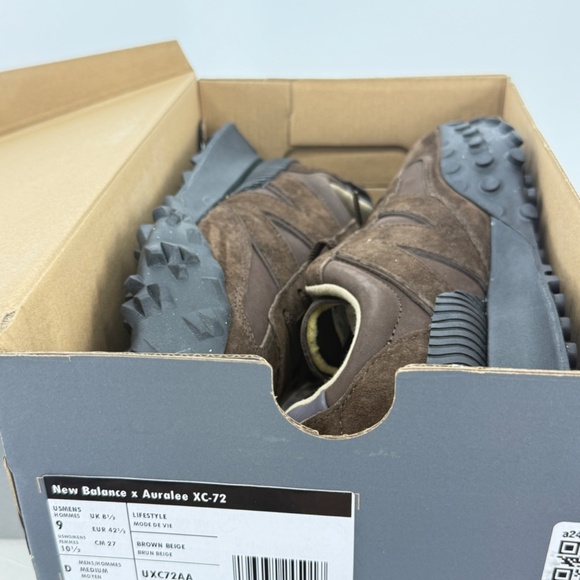 Auralee x New Balance XC-72 - Picture 8 of 8